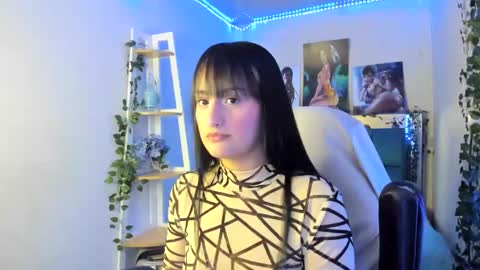 Sarah Ramirez online show from 01/21/25, 03:48