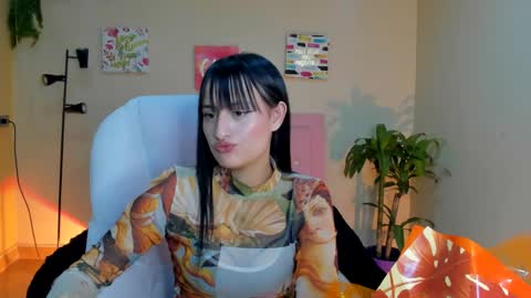 Sarah Ramirez online show from 02/07/25, 06:24