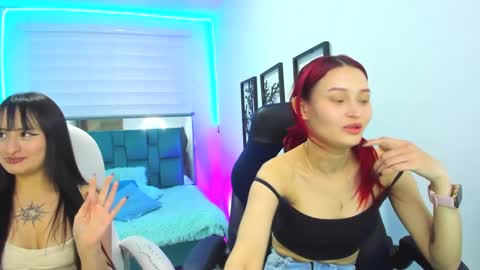 Sarah Ramirez online show from 09/13/25, 12:43