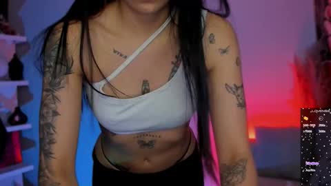 Sara online show from 10/21/25, 11:27