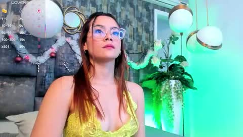 Sara Alvarezx online show from 12/21/25, 01:51