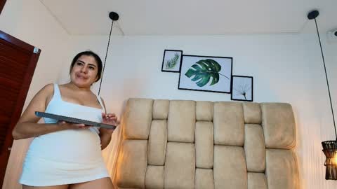 sarablonde_t online show from 04/03/26, 06:50