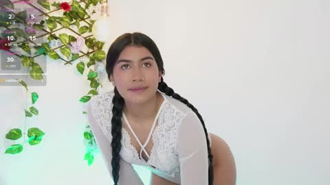 Sara online show from 09/24/25, 06:00