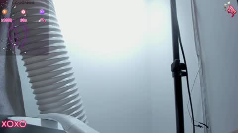   online show from 02/05/25, 10:08