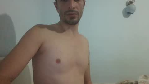 Snapshot of saraclit chatting on 01/14/25, 12:11 pass kika online show from 01/14/25, 12:11