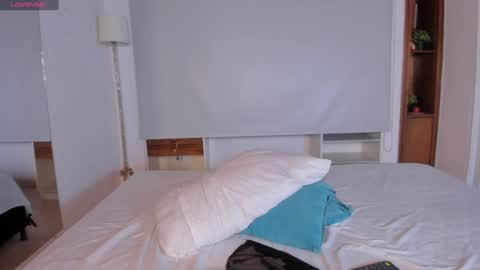 Snapshot of saracorraless chatting on 01/28/25, 08:36 Sara Everyday From 1430 to 2130 Col Time online show from 01/28/25, 08:36