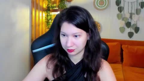 SaraDenars online show from 11/05/25, 05:29