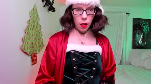 Sara Desire online show from 12/10/24, 02:05