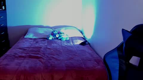 saradiazxxx online show from 04/26/26, 02:37