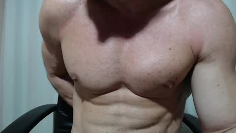 saradorj92 online show from 04/09/26, 01:49