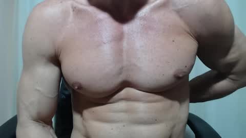 saradorj92 online show from 05/05/26, 11:46