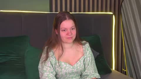 Sara online show from 03/31/26, 05:19