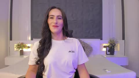  Sara Gomez  online show from 02/20/26, 01:22