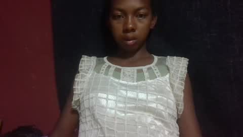 sarah146341 online show from 03/10/25, 03:34