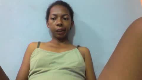 sarah146341 online show from 01/08/26, 04:15