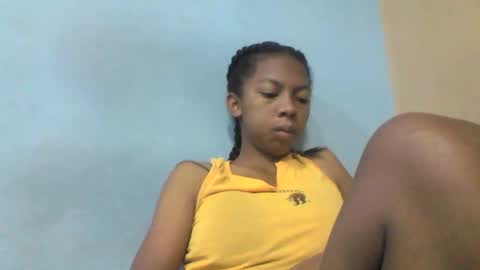 sarah146341 online show from 06/05/26, 07:58