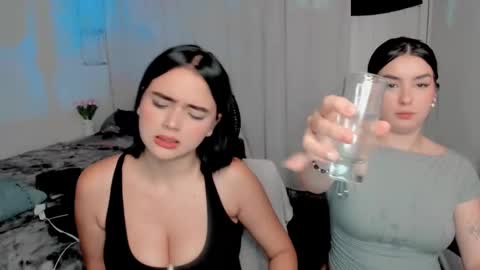 sarah online show from 02/14/25, 01:13