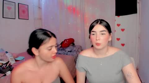 sarah online show from 03/12/25, 04:08