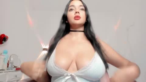 sarah online show from 03/20/26, 01:32