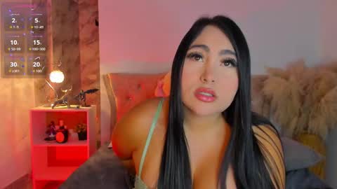 Sarah Valkiria  IG  Sar lanister online show from 02/13/26, 01:45