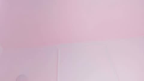 Sarah Bonneth online show from 04/06/26, 11:44