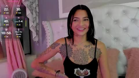 Sarah online show from 11/17/25, 02:50