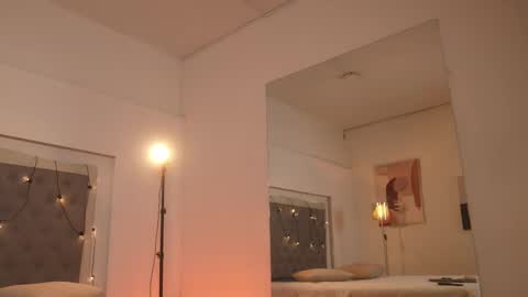       online show from 09/08/25, 07:46