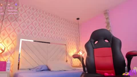 SARAH KEYS  online show from 03/13/26, 03:24