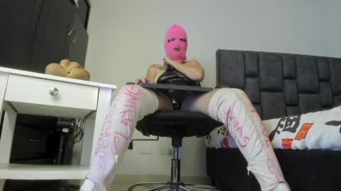 Sarah online show from 04/09/26, 02:11