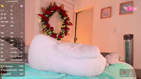 Sarah   online show from 12/07/24, 10:23