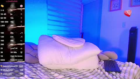 Sarah   online show from 04/11/26, 07:45