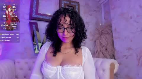 Snapshot of sarah_sluty chatting on 06/13/26, 10:46 Sarah online show from 06/13/26, 10:46
