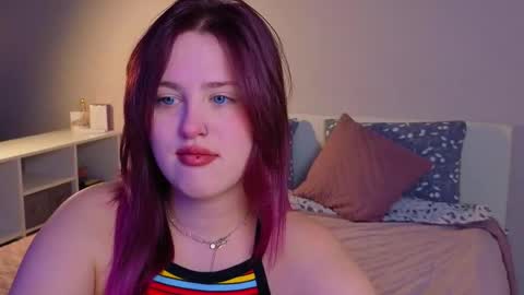 Sarah online show from 12/19/25, 11:23