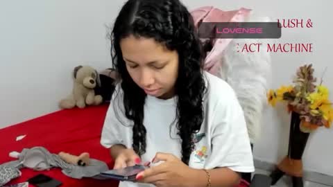 Sarah online show from 04/17/26, 04:54