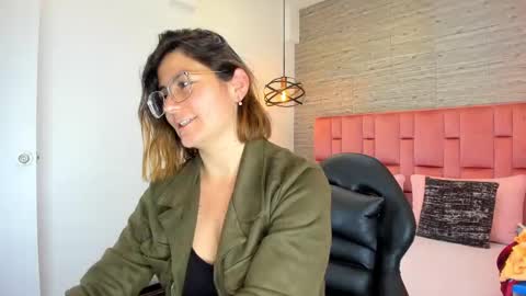 Sarah Deyvis online show from 09/09/25, 02:49