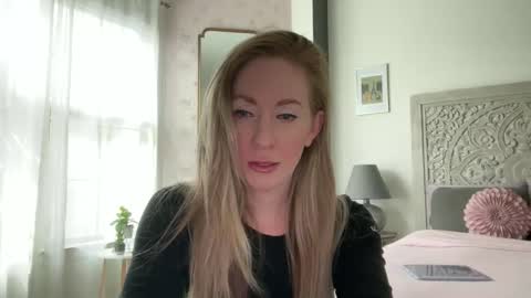 Sarah online show from 05/03/26, 05:52