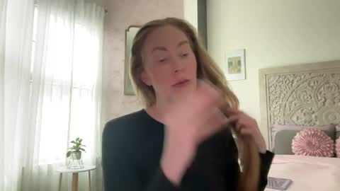 Sarah online show from 05/28/26, 06:49