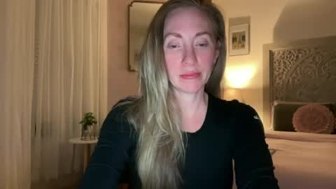 Sarah online show from 06/15/26, 05:09