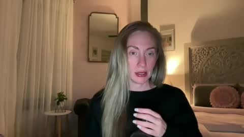 Sarah online show from 06/22/26, 03:47