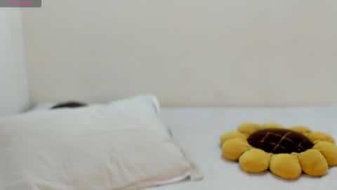 sarahgrant_ online show from 11/03/25, 02:35