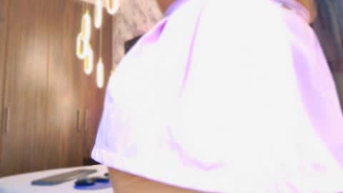 Sarah online show from 03/11/25, 11:23