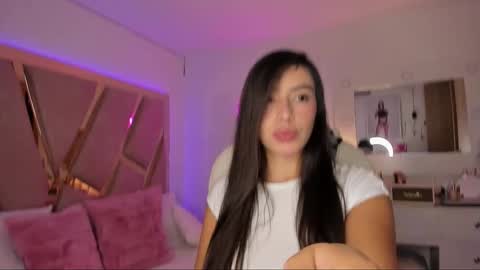 sarahhensoon online show from 01/05/26, 11:19