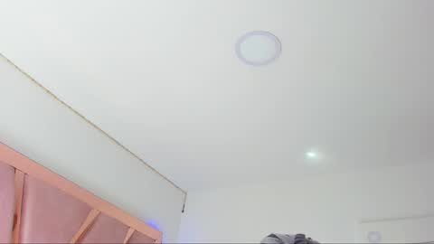 sarahhensoon online show from 01/15/26, 03:05