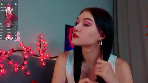 Sarah  online show from 10/25/25, 09:31