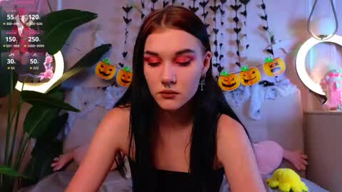 Sarah  online show from 11/01/25, 09:28