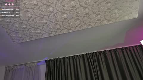 Snapshot of sarahjadore chatting on 03/10/25, 01:45 Sarahjadore online show from 03/10/25, 01:45