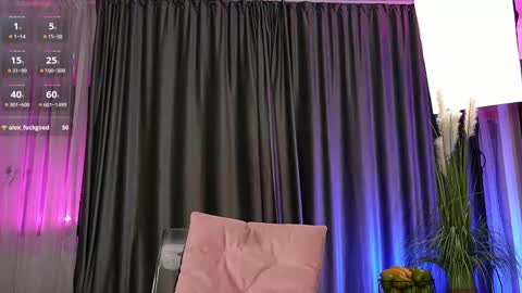 Snapshot of sarahjadore chatting on 09/22/25, 06:21 Sarahjadore online show from 09/22/25, 06:21