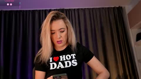 Snapshot of sarahjadore chatting on 01/10/26, 07:37 Sarahjadore online show from 01/10/26, 07:37