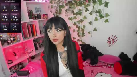 Snapshot of sarahminage_ chatting on 12/03/25, 06:50 Sarah NEW ACCOUNT online show from 12/03/25, 06:50