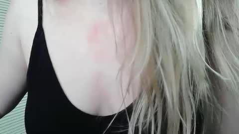 Sarah online show from 03/03/26, 10:04